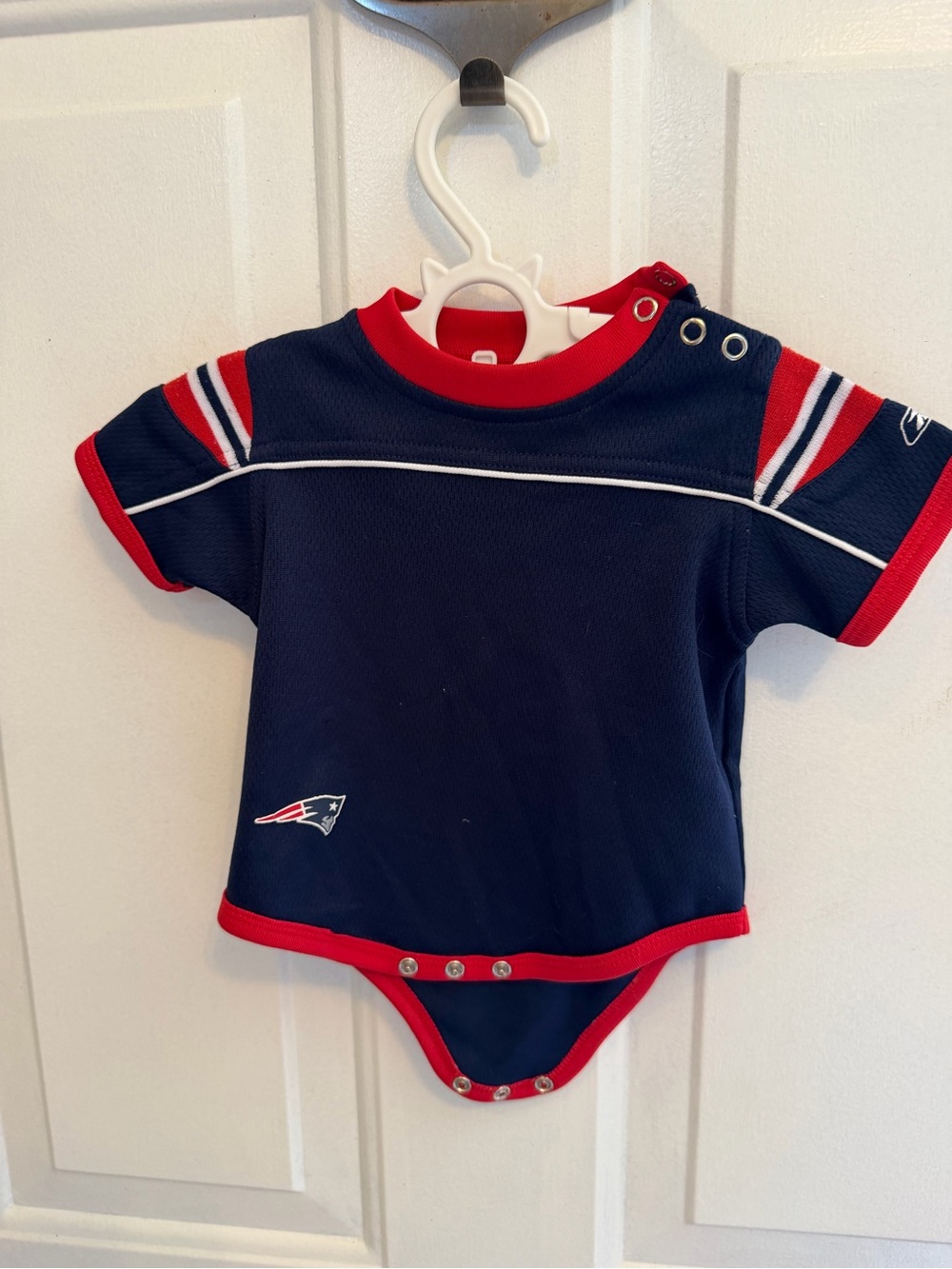 New England Patriots Navy & Red Infant One-Piece Jersey Bodysuit